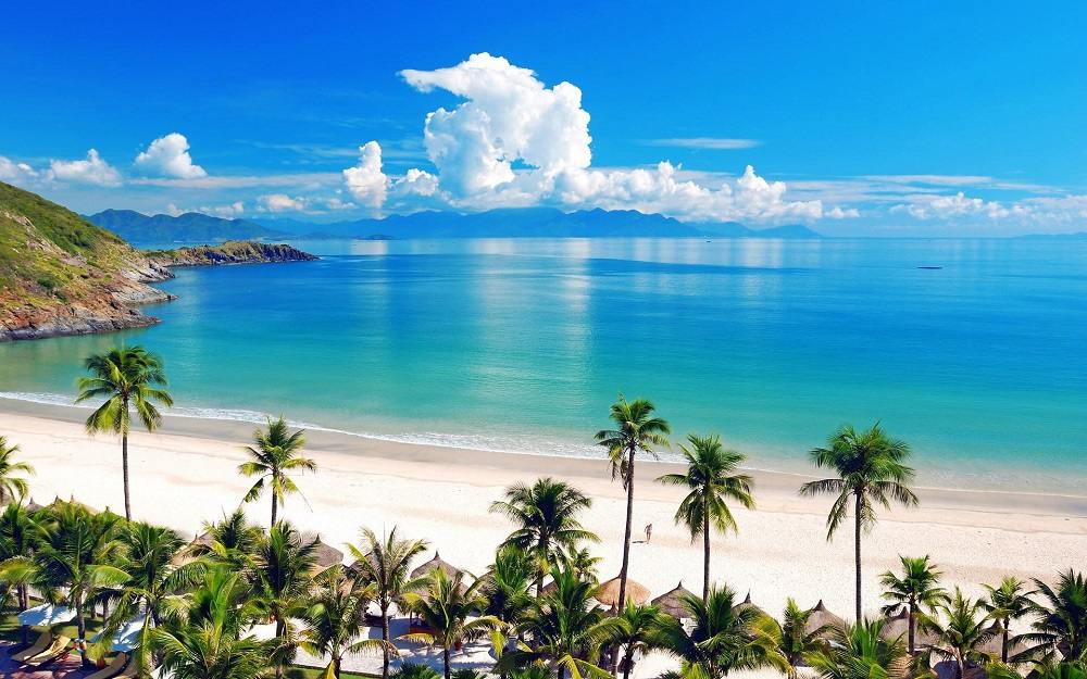 Nha Trang sở hữu khí hậu trong lành, bãi biển đẹp